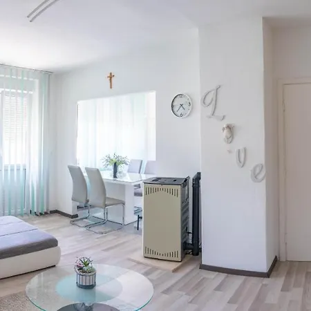 Apartman M Apartament